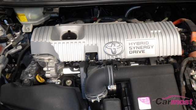 2013 Toyota PRIUS α CN E17-L99 Sub5