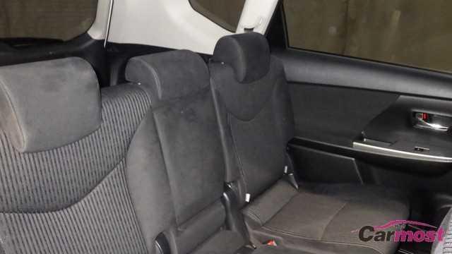 2018 Toyota PRIUS α CN E18-H57 Sub15