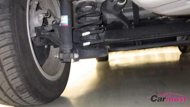 2018 Toyota PRIUS α CN E18-H57 Sub21