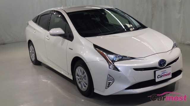 2018 Toyota PRIUS CN E18-J01