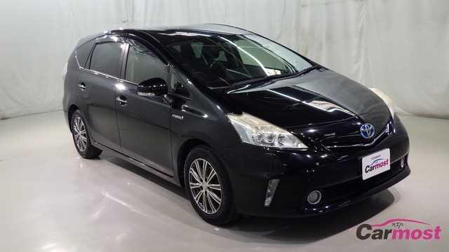 2013 Toyota PRIUS α CN E18-J86