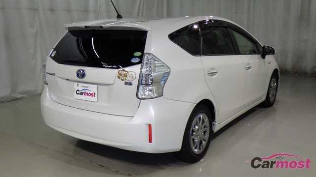 2014 Toyota PRIUS α CN E19-L07 Sub3