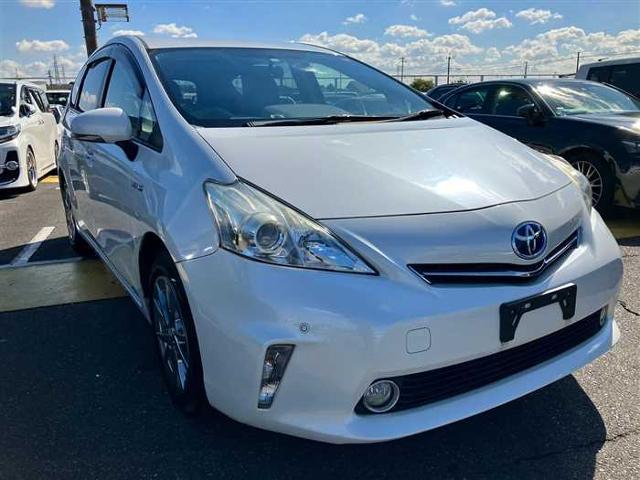 2014 Toyota PRIUS α CN E20-J95