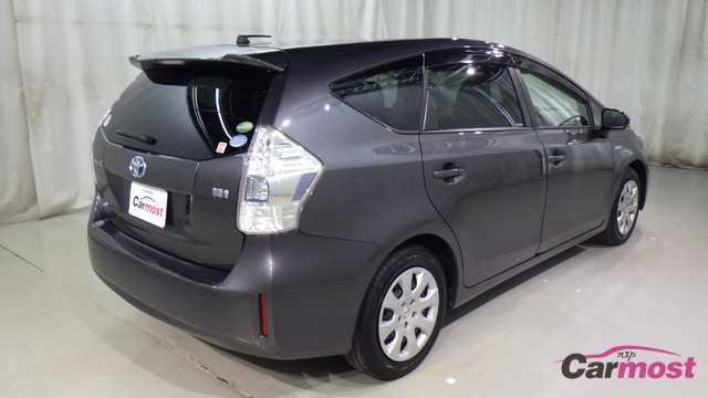 2013 Toyota PRIUS α E21-K96 Sub3