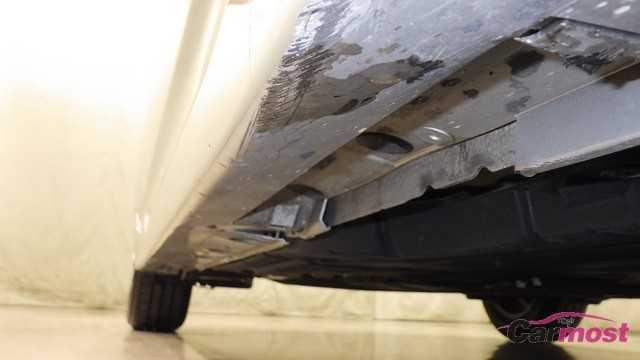 2015 Toyota PRIUS CN E23-H12 Sub20