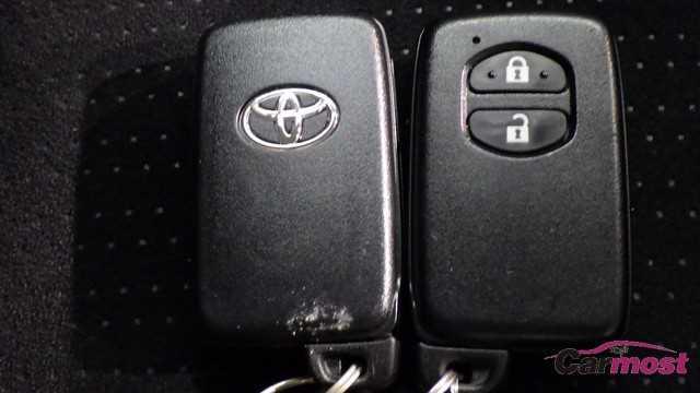 2018 Toyota Corolla Fielder CN E23-H70 Sub13