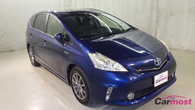 2012 Toyota PRIUS α CN E23-I20 (Reserved)