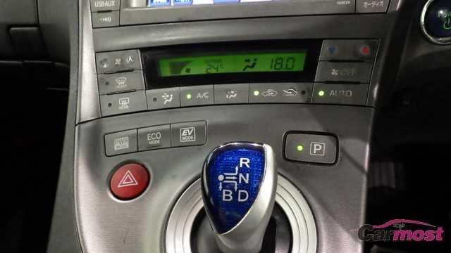2013 Toyota PRIUS CN E24-H43 Sub9