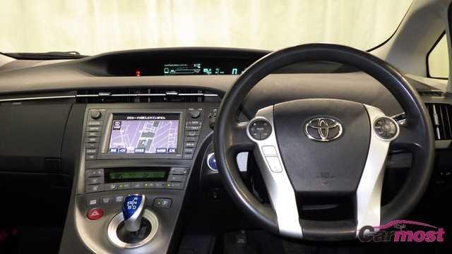 2013 Toyota PRIUS CN E24-H43 Sub5
