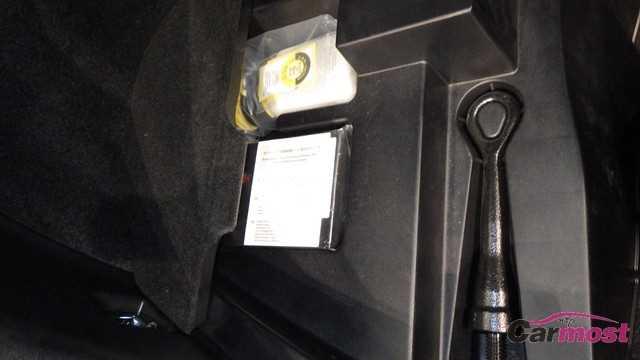 2017 Toyota Harrier Hybrid CN E24-H66 Sub18