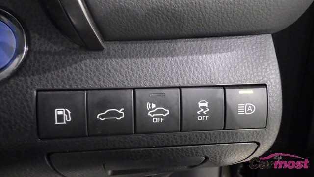 2018 Toyota Camry Hybrid CN E24-H71 Sub15