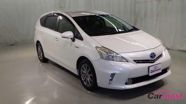 2013 Toyota PRIUS α CN E25-G72 (Reserved)