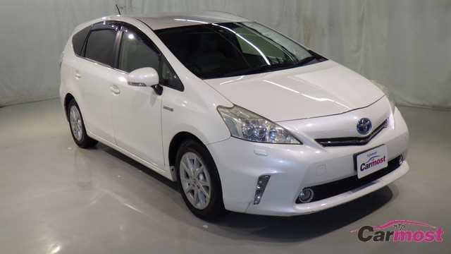 2013 Toyota PRIUS α CN E27-K10 