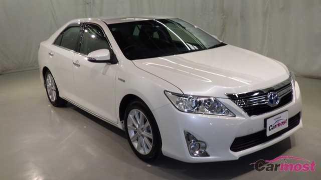 2014 Toyota Camry Hybrid CN E28-G58 (Reserved)