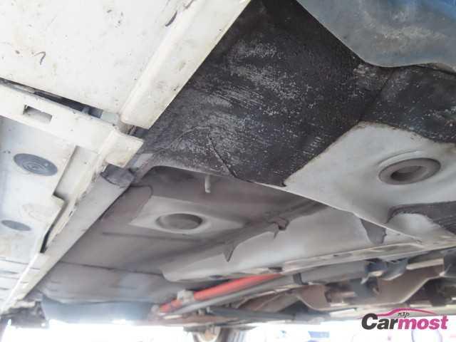 2013 Toyota PRIUS α CN F02-L30 Sub22
