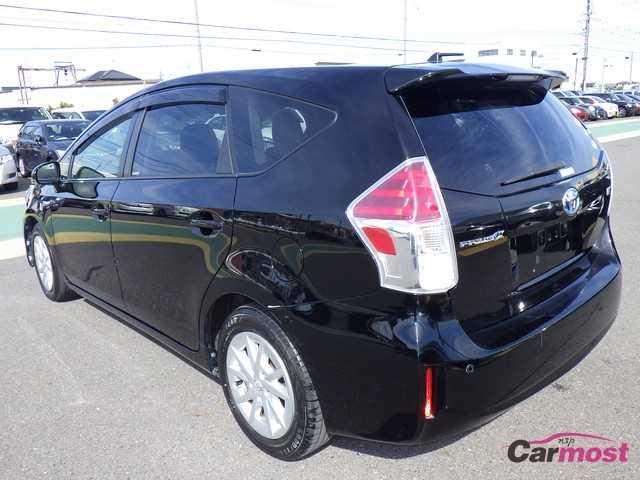 2015 Toyota PRIUS α CN F04-B30 Sub3