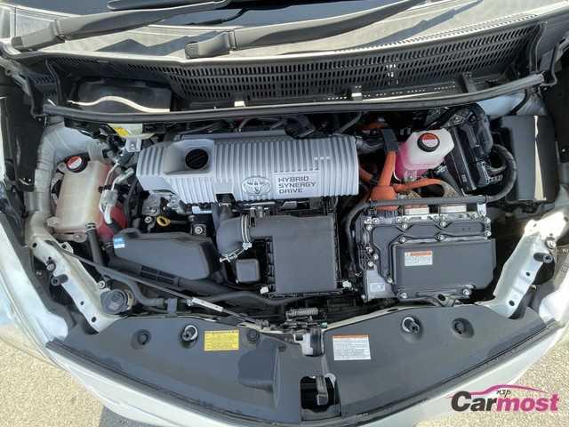 2014 Toyota PRIUS α CN F06-C68 Sub5