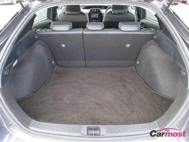 2016 Toyota PRIUS CN F09-H90 Sub20