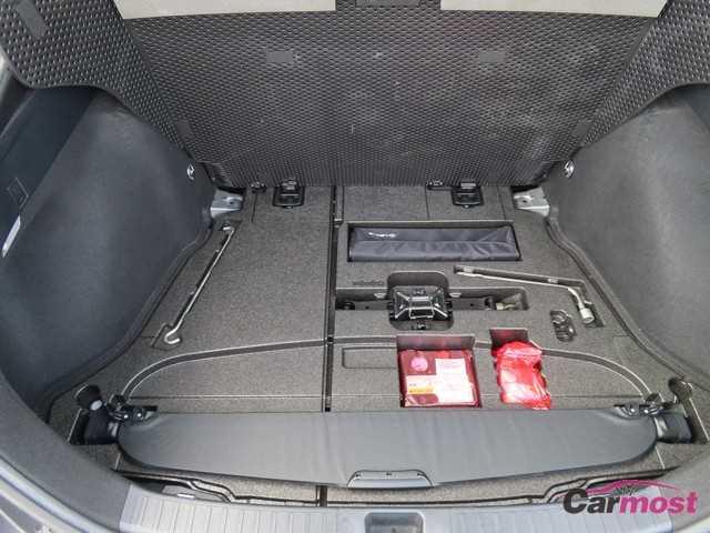 2016 Toyota PRIUS CN F09-H90 Sub21