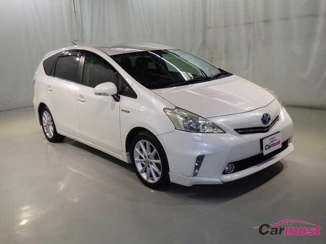 2012 Toyota PRIUS α CN F12-A40 (Reserved)