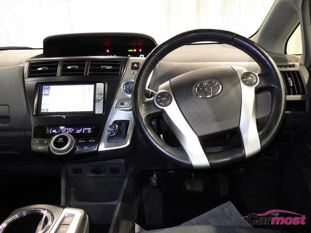 2012 Toyota PRIUS α CN F12-A40 Sub9