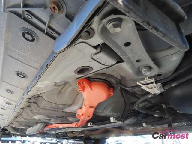2015 Toyota AQUA CN F27-J08 Sub25