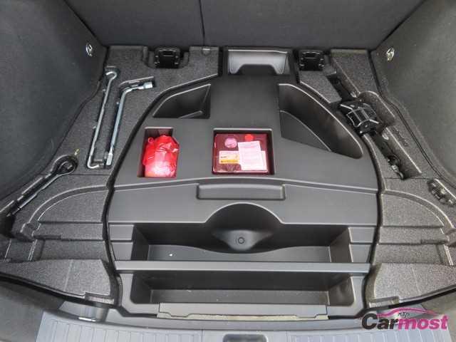 2016 Toyota PRIUS CN G01-C06 Sub23