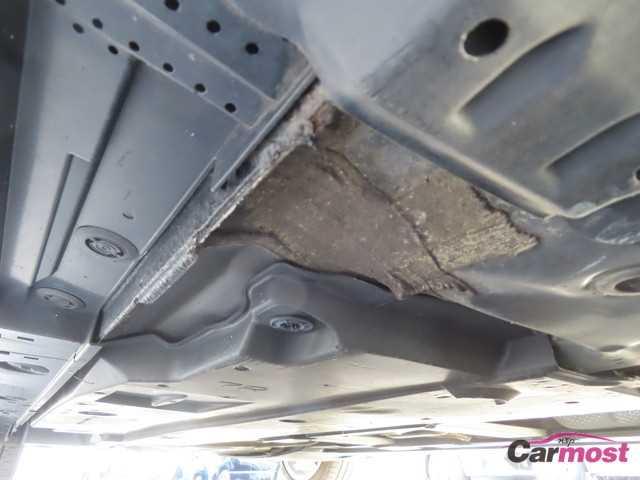 2017 Toyota PRIUS CN G02-C91 Sub24