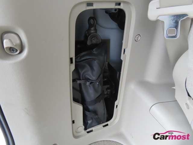 2010 Toyota Noah CN G02-E48 Sub23
