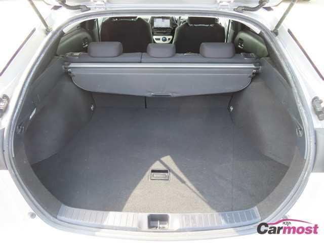 2016 Toyota PRIUS CN G03-D04 Sub22