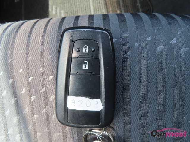 2016 Toyota PRIUS CN G03-D05 Sub16