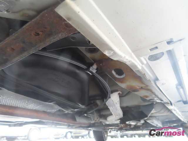 2013 Toyota PRIUS α CN G04-E29 Sub25