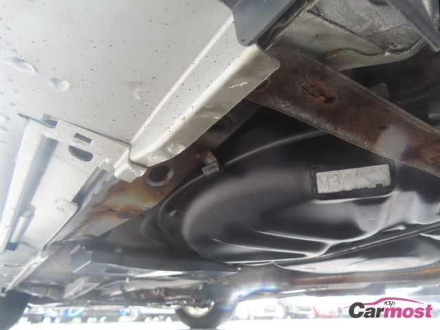 2013 Toyota PRIUS α CN G04-E29 Sub27