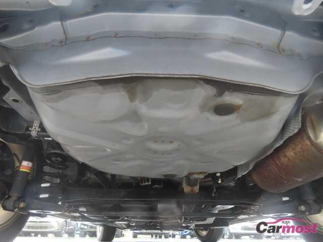 2013 Toyota PRIUS α CN G04-E29 Sub28