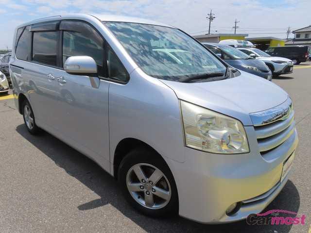 2010 Toyota Noah CN G04-E67 (Reserved)