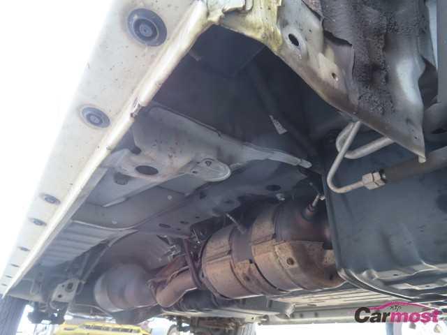 2011 Toyota Hiace Van CN G04-F90 Sub24