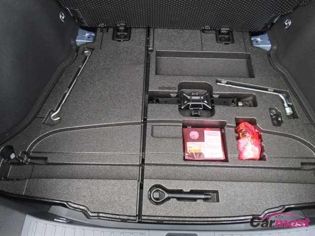 2016 Toyota PRIUS CN G05-C75 Sub20