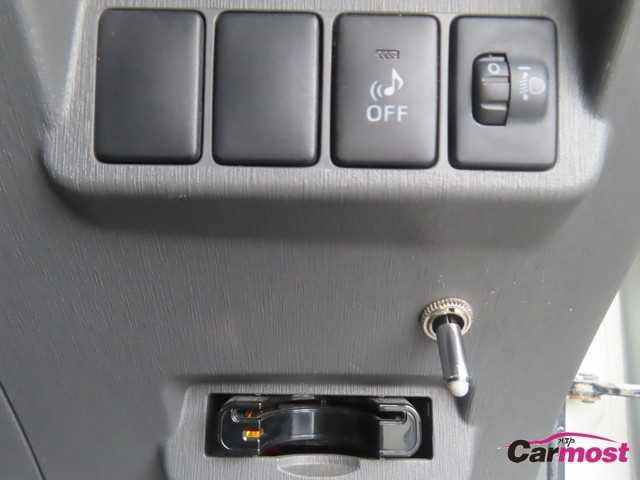 2012 Toyota PRIUS α CN G05-E50 Sub14