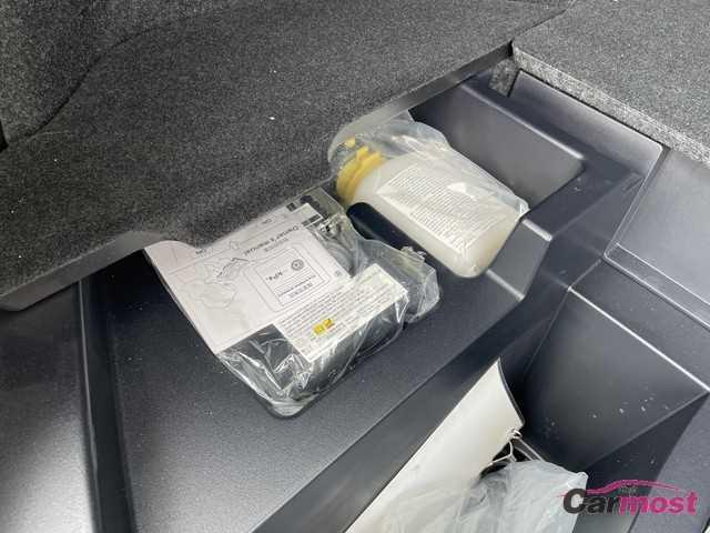 2018 Toyota Harrier CN G07-C63 Sub20