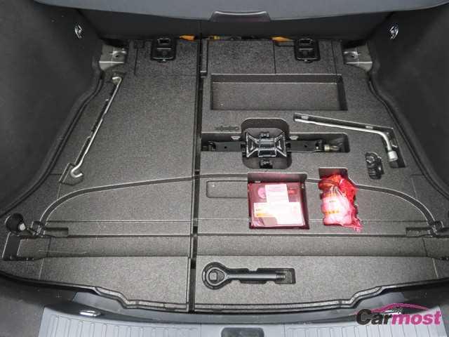 2016 Toyota PRIUS CN G07-C89 Sub23