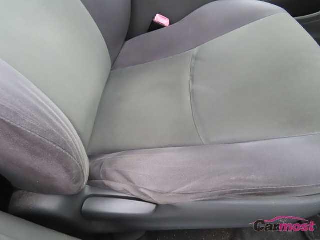 2013 Toyota PRIUS α CN G07-D75 Sub19