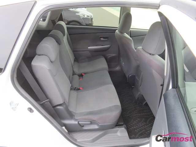 2013 Toyota PRIUS α CN G07-D75 Sub20