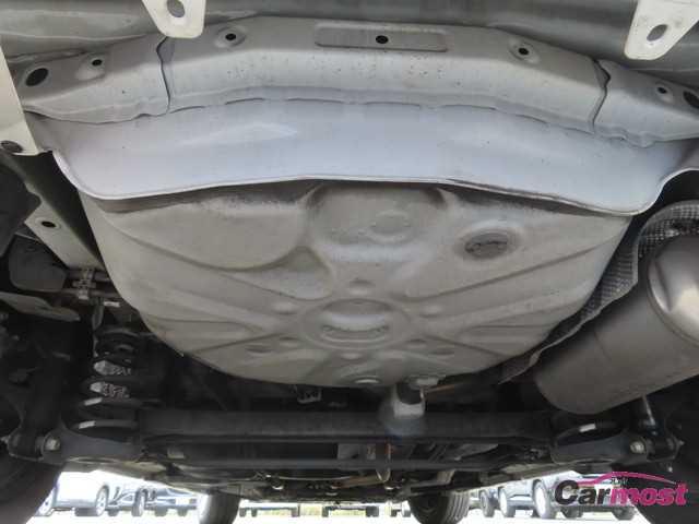 2013 Toyota PRIUS α CN G07-D75 Sub28