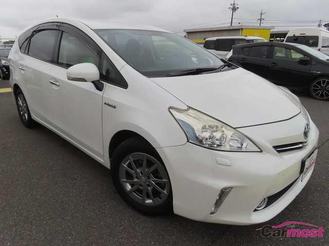2014 Toyota PRIUS α CN G07-D89