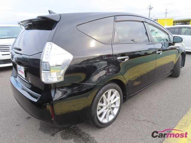 2014 Toyota PRIUS α CN G07-D92 Sub1