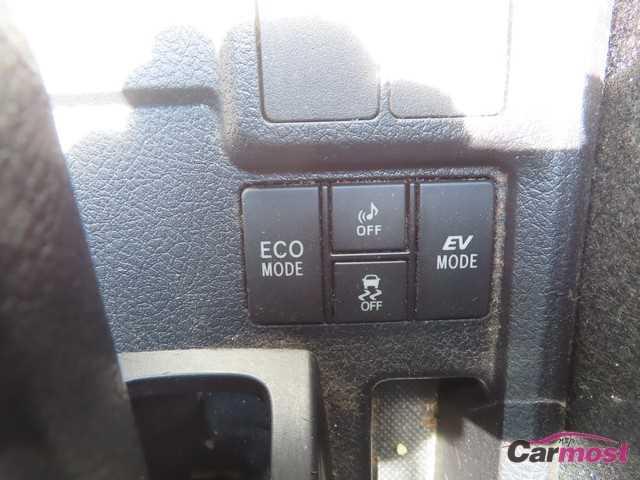2017 Toyota Corolla Fielder CN G08-D32 Sub16