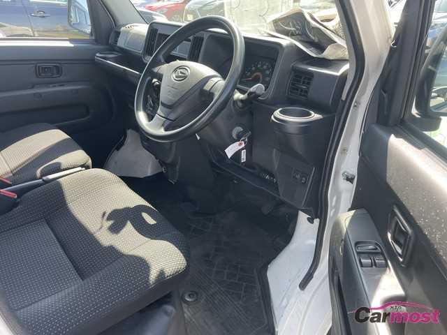 2018 Daihatsu Hijet Cargo CN G09-E81 Sub5
