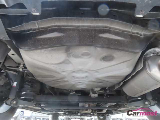 2016 Toyota PRIUS α CN G11-C78 Sub28
