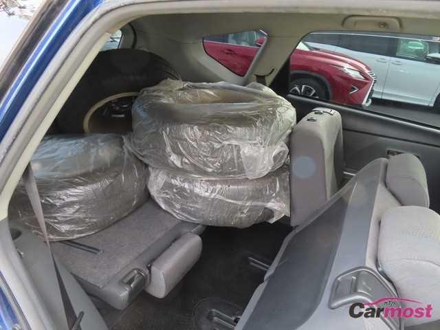 2011 Toyota PRIUS α CN G12-C24 Sub20