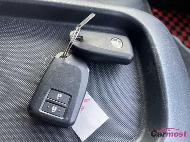 2018 Toyota Hiace Van CN G14-E22 Sub14